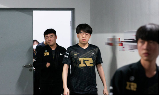 当前竞争激 当前竞争激