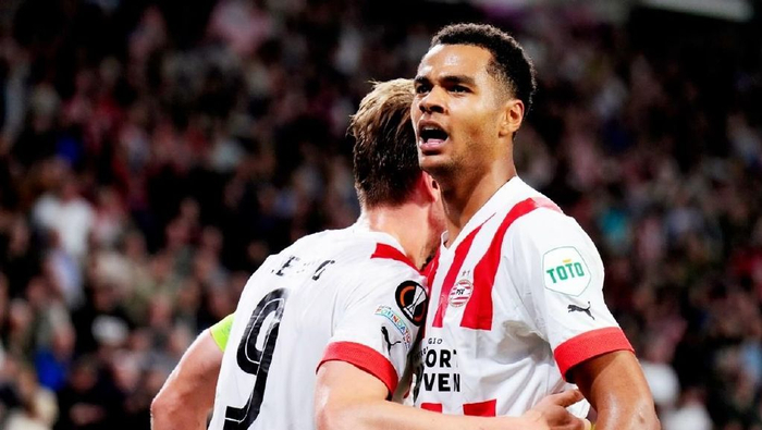 前长达两个 前长达两个