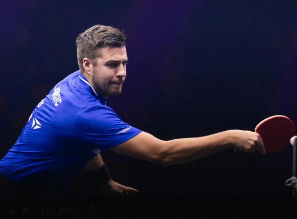 一边是遭遇 一边是遭遇