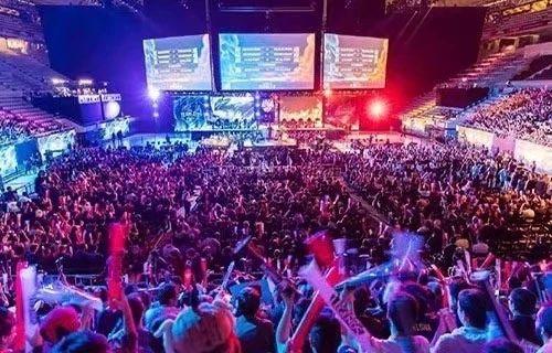 可玩但强依 可玩但强依